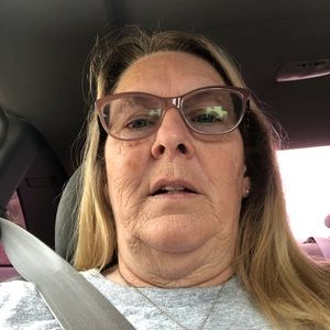 Meet your Posher, Deborah